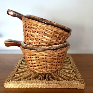 Set of 2 Hull pottery brown drip glaze french onion soup bowls wicker baskets
